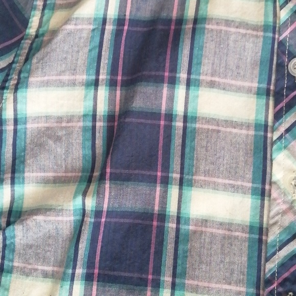 ARDENE WOMEN'S PLAID SHIRT - Picture 3 of 3
